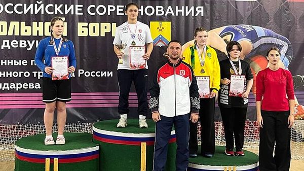 Назифе Рамазанова из Симферополя – победитель турнира по женской борьбе в Краснодарском крае