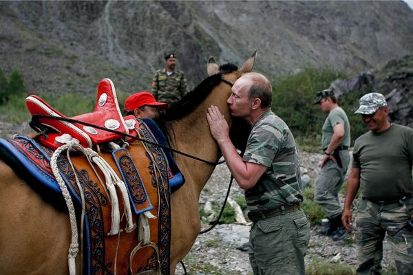 Председатель правительства России Владимир Путин во время пребывания в Тыве