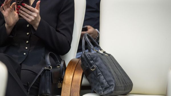 Министерский портфель