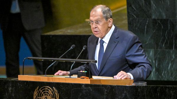 Министр иностранных дел РФ Сергей Лавров выступает на заседании в рамках недели высокого уровня 80-й сессии Генеральной Ассамблеи ООН в Нью-Йорке