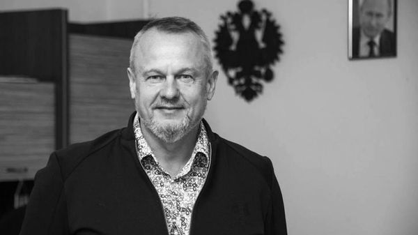 Владимир Леонтьев