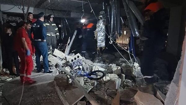 В Сочи при взрыве газа в многоэтажке один человек погиб и трое пострадали