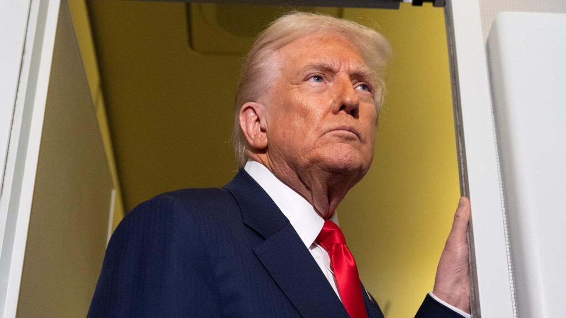 Президент Дональд Трамп Президент Дональд Трамп - РИА Новости, 1920, 05.11.2025