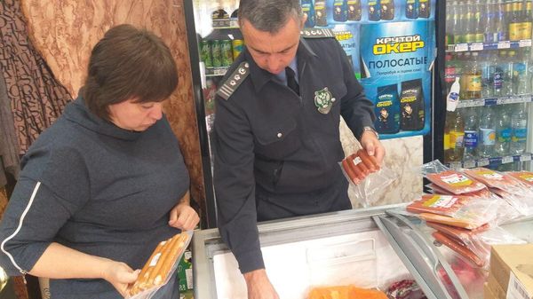 В Крыму Россельхознадзор выявил в кафе небезопасную продукцию