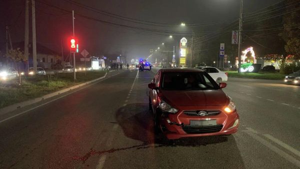 12-летний мальчик погиб под колесами машины в Армавире
