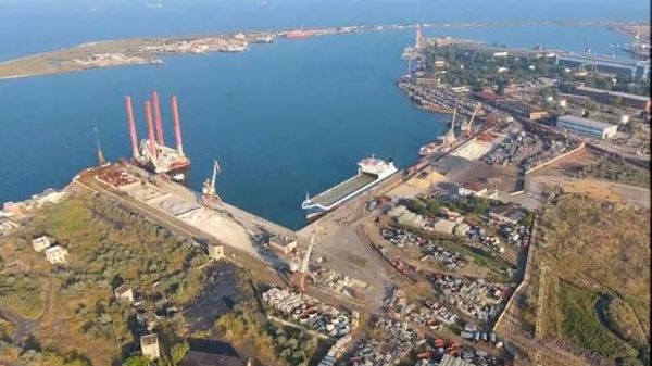 В морском порту Керчь планируют провести реконструкцию терминала Камыш-Бурун