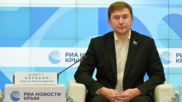Сенатор Совета Федерации Федерального Собрания РФ, член Комитета СФ РФ по социальной политике Сергей Карякин