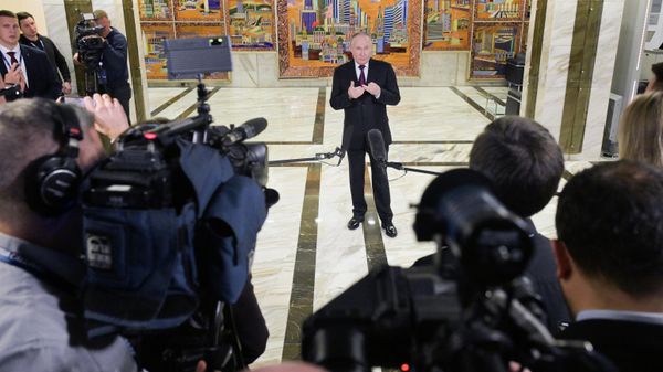 Президент Владимир Путин
