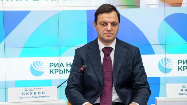Председатель Государственного комитета по делам межнациональных отношений Республики Крым Руслан Якубов