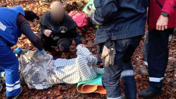 Оказание помощи женщине в горно-лесной зоне городского округа Алушта
