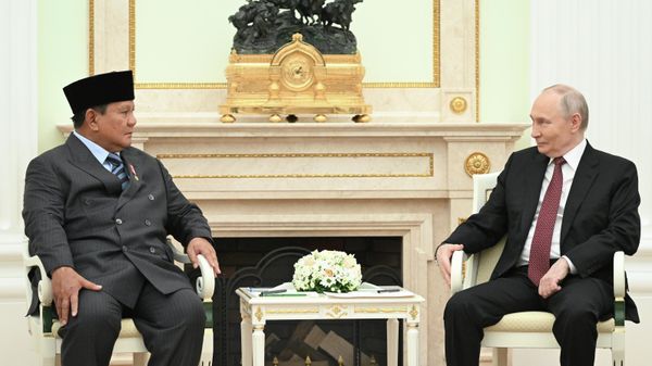 Встреча президента России Путина с президентом Индонезии Субианто 