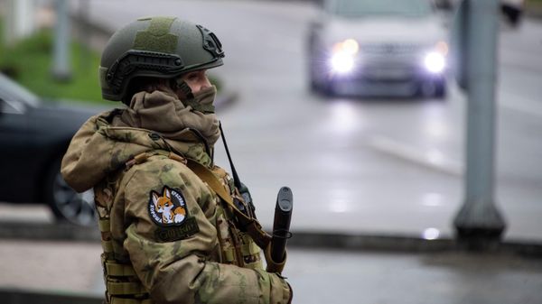 Военные и силовики в Крыму
