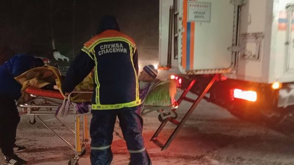 С трассы под Саратовом эвакуировали 148 человек