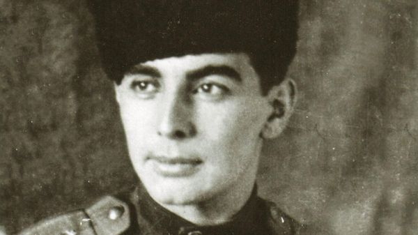 Герой СССР Абдуль Тейфук. Фото их фондов музея истории КФУ Герой СССР Абдуль Тейфук. Фото их фондов музея истории КФУ