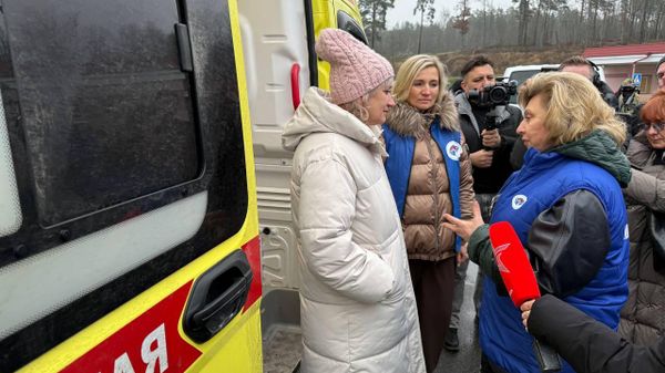 Группа из 15 находившихся на Украине россиян воссоединилась с семьями