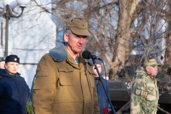 В Симферополе почтили память воинов-афганцев
