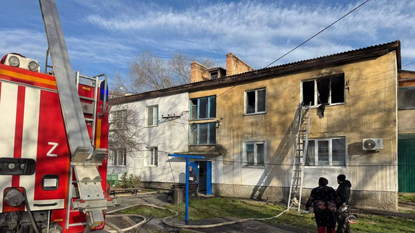 На пожаре в Белогорске спасли молодого человека
