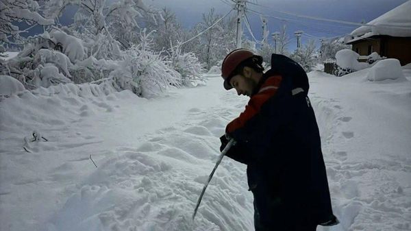 Энергетики устраняют последствия снегопада