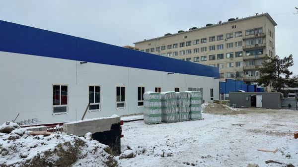В Симферополе продолжают строить модульное приемное отделение экстренной помощи