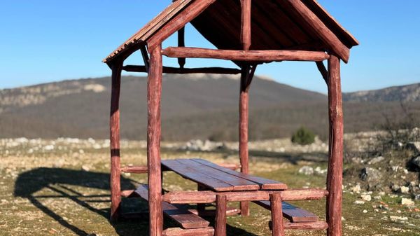 На Большой Севастопольской тропе оборудовали шесть мест для привалов
