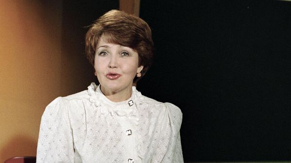 Диктор Центрального телевидения Светлана Жильцова