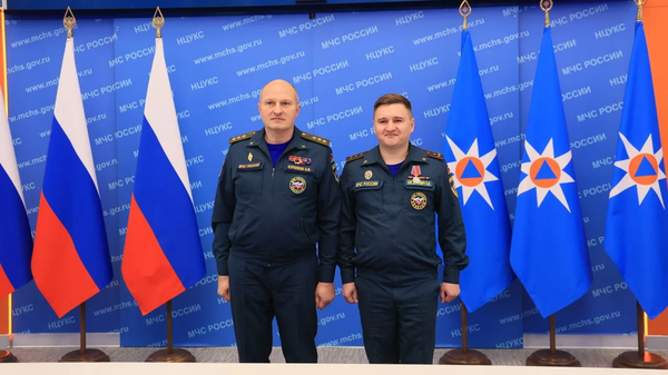 Награждение сотрудников Главка МЧС России по Крыму в преддверии Дня защитника Отечества