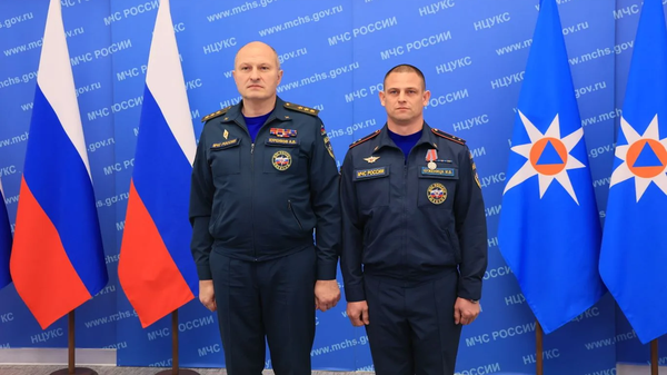 Награждение сотрудников Главка МЧС России по Крыму в преддверии Дня защитника Отечества