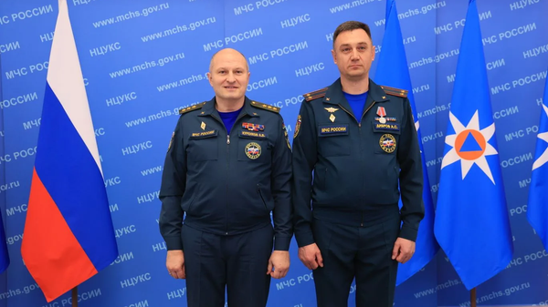 Награждение сотрудников Главка МЧС России по Крыму в преддверии Дня защитника Отечества