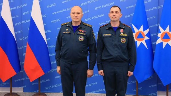 Награждение сотрудников Главка МЧС России по Крыму в преддверии Дня защитника Отечества