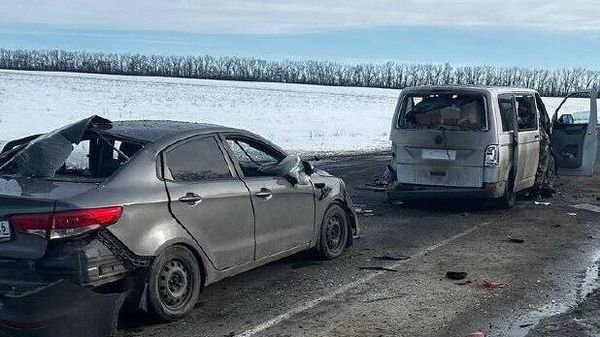 ВСУ атаковали гражданские машины волонтеров в ЛНР