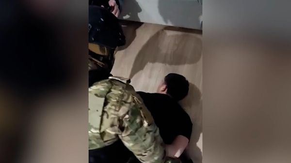 Видео ФСБ России о пресечении нелегальных каналов связи