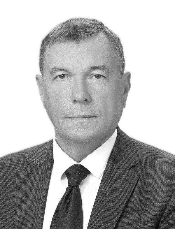 Профессор, руководитель научно-исследовательского центра виноградарства и виноделия Магарач Владимир Лиховской Профессор, руководитель научно-исследовательского центра виноградарства и виноделия Магарач Владимир Лиховской