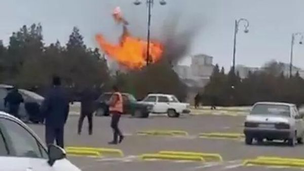 Взрыв и пожар в аэропорту Нахичевани после падения беспилотника