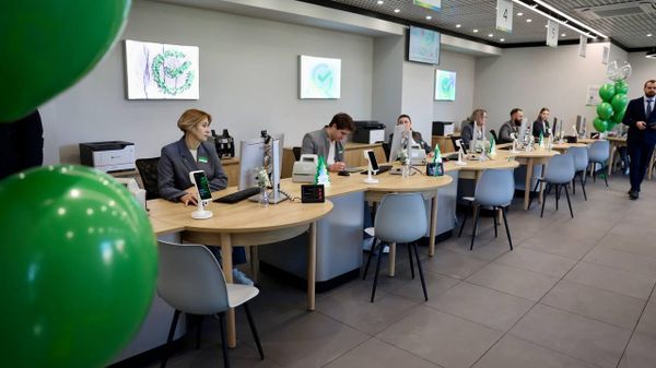 Сбер открыл 35 офисов в Крыму и Севастополе с 2023 года