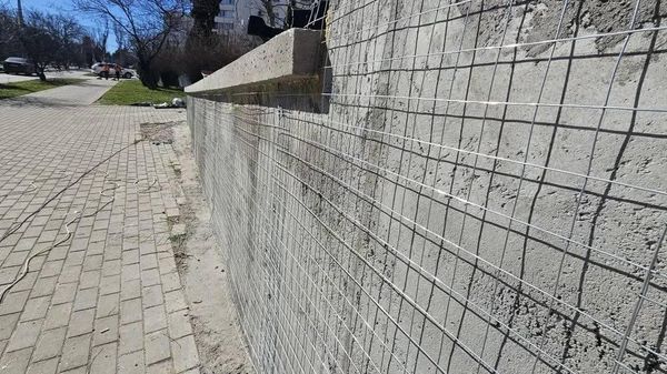 В Севастополе капремонт подпорных стен на улице Вакуленчука