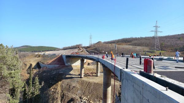  Строительство объездной дороги в обход Алушты