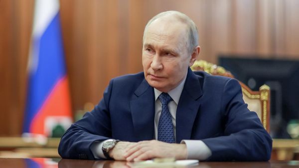 Президент Владимир Путин