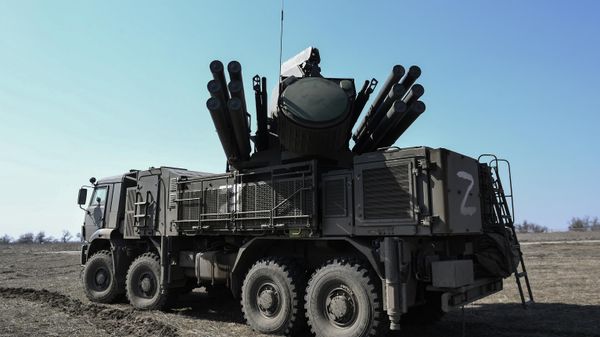 За безопасностью неба над российскими подразделениями следят расчеты комплексов Панцирь-С1