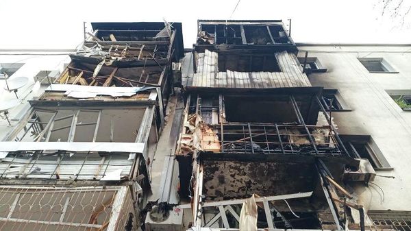 Последствия взрыва в жилой пятиэтажке в Севастополе