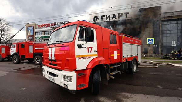 Пожар в торговом центре в Калининграде