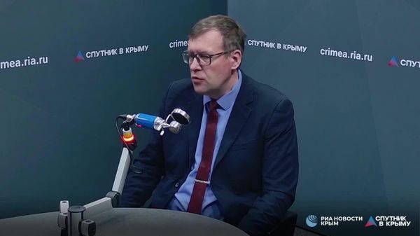 Поднять уровень зарплат в Крыму помогло бы создание промышленных предприятий