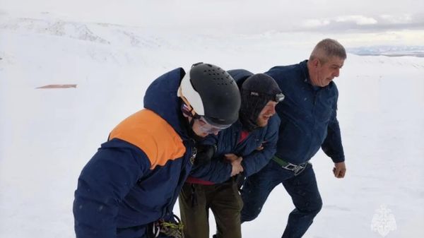Операция по спасения группы туристов на Камчатке