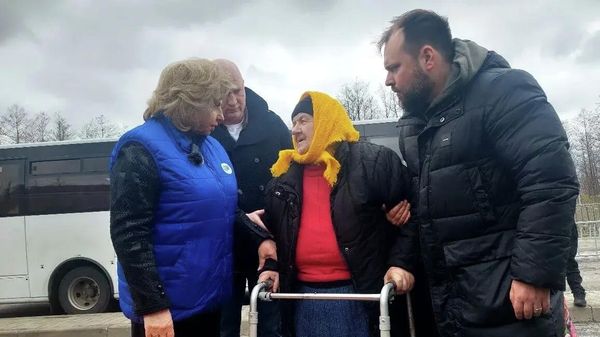 Семь жителей курского приграничья возвращены из украинского плена домой