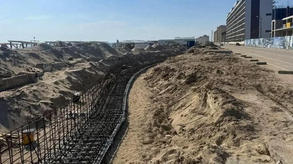 Строительство набережной курорта Золотые пески России