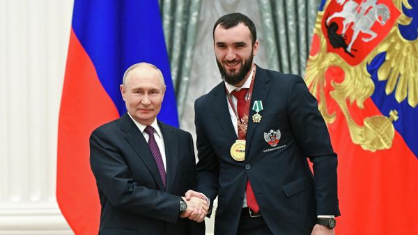 Встреча президента РФ Путина со спортсменами и представителями Федерации бокса России