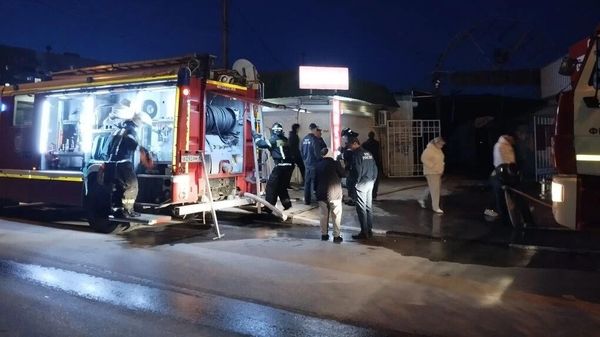 Пожар на рынке в Феодосии