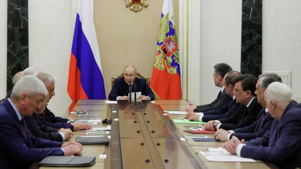 Президент РФ Владимир Путин провел совещание по вопросам безопасности на выборах 2026 года