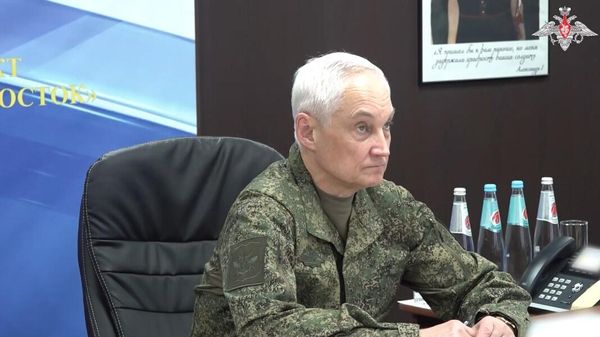 Белоусов проинспектировал группировку войск Восток 