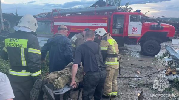 Экстренные службы ликвидируют последствия непогоды в Кушве 