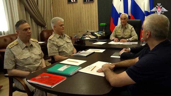 Белоусов проинспектировал силы ЧФ и встретился с главами Крыма и Севастополя